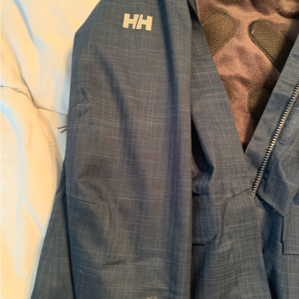Insulated Helly Hansen Ski Jacket - image 7